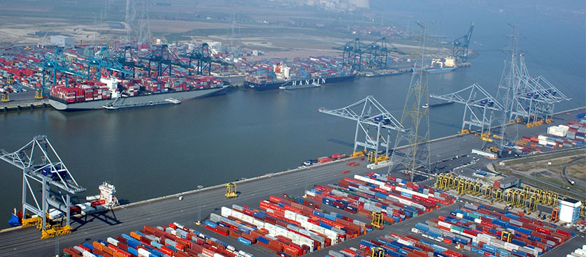 Employment impact of European ports