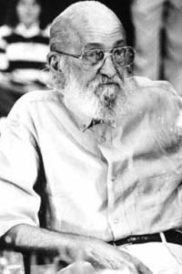 Paulo Freire